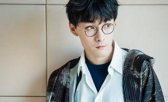 爱豆吃瓜娱乐酱罗云熙,从爱豆到瓜界新宠,揭秘他的吃瓜娱乐之路 第2张 爱豆吃瓜娱乐酱罗云熙,从爱豆到瓜界新宠,揭秘他的吃瓜娱乐之路 第2张